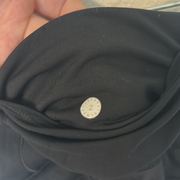Lululemon legging 7/8 black size 2 fast and free - Picture 3 of 5